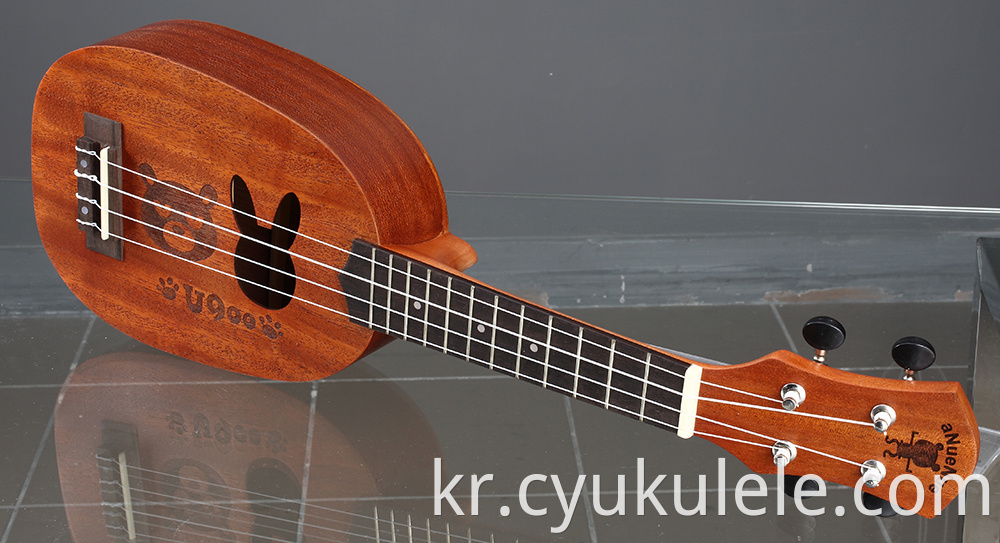 ukulele33